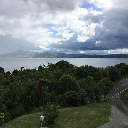 Spectacular Lake Views Rotorua Luaran gambar